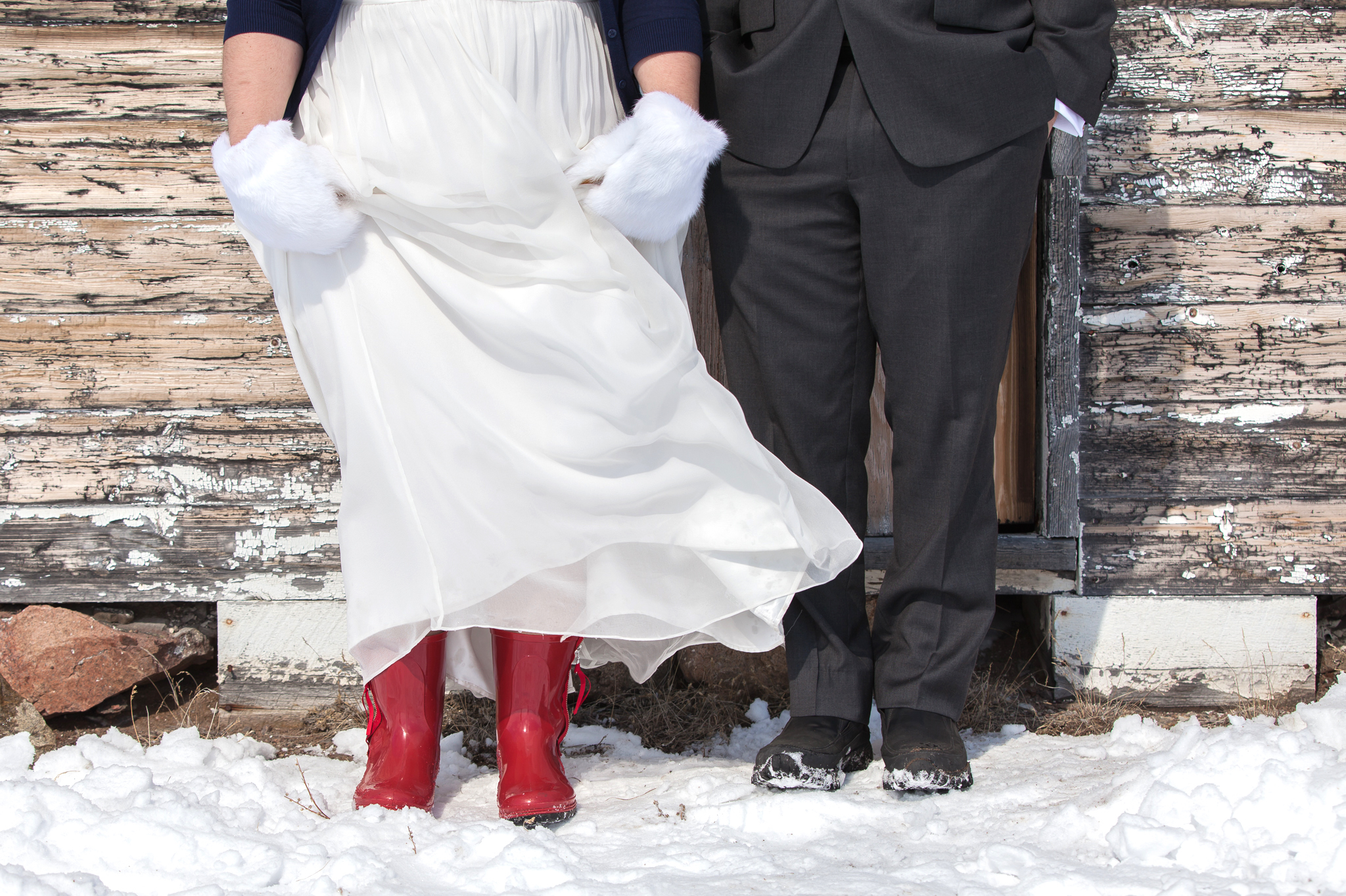 ARCTICdeco.com: Winter Wedding Red Boots